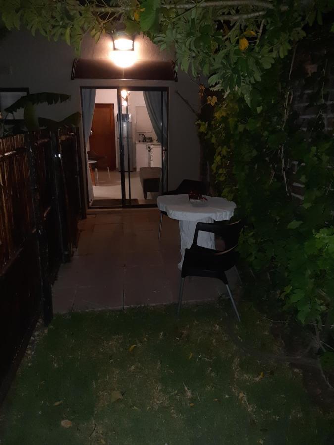 The Pool Cottage Fish Hoek Exteriör bild